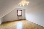 Etagenwohnung Schorndorf - 3 Zimmer, 80 m&sup2;, 260.000&euro; | Angebot:25707766