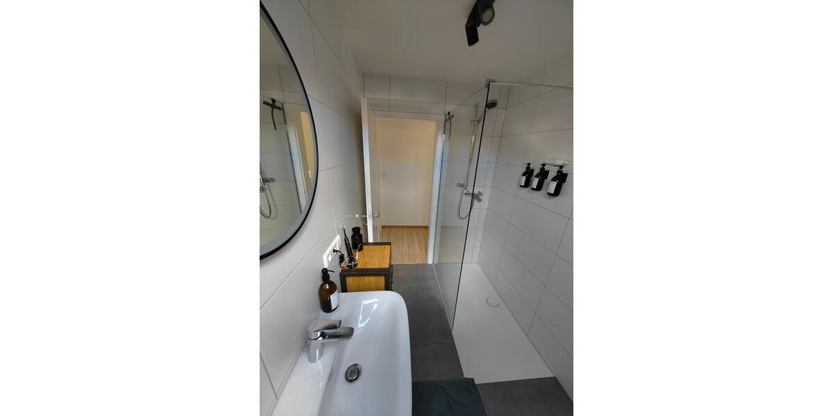 Dachgeschoßwohnung Göppingen Bruckwasen - 4.5 Zimmer, 82 m&sup2;, 800&euro; | Angebot:25636810