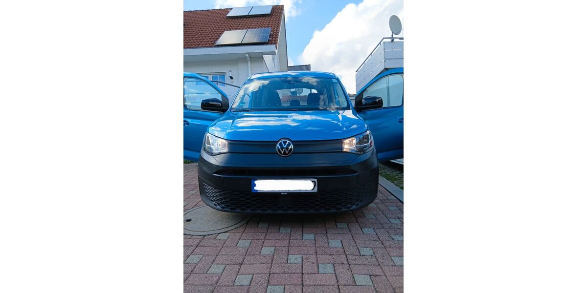 VW Caddy 102.924 km 17.950 &euro; Ostfildern 73760