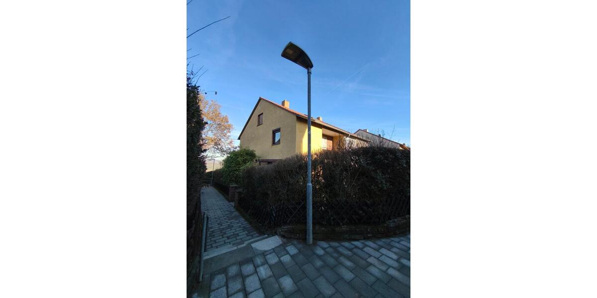 Doppelhaushälfte Ostfildern - 5.5 Zimmer, 135 m&sup2;, 1.750&euro; | Angebot:26681482
