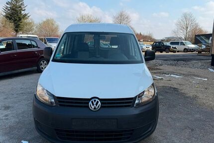 VW Caddy 166.000 km 3.399 &euro; Gussenstadt 89547