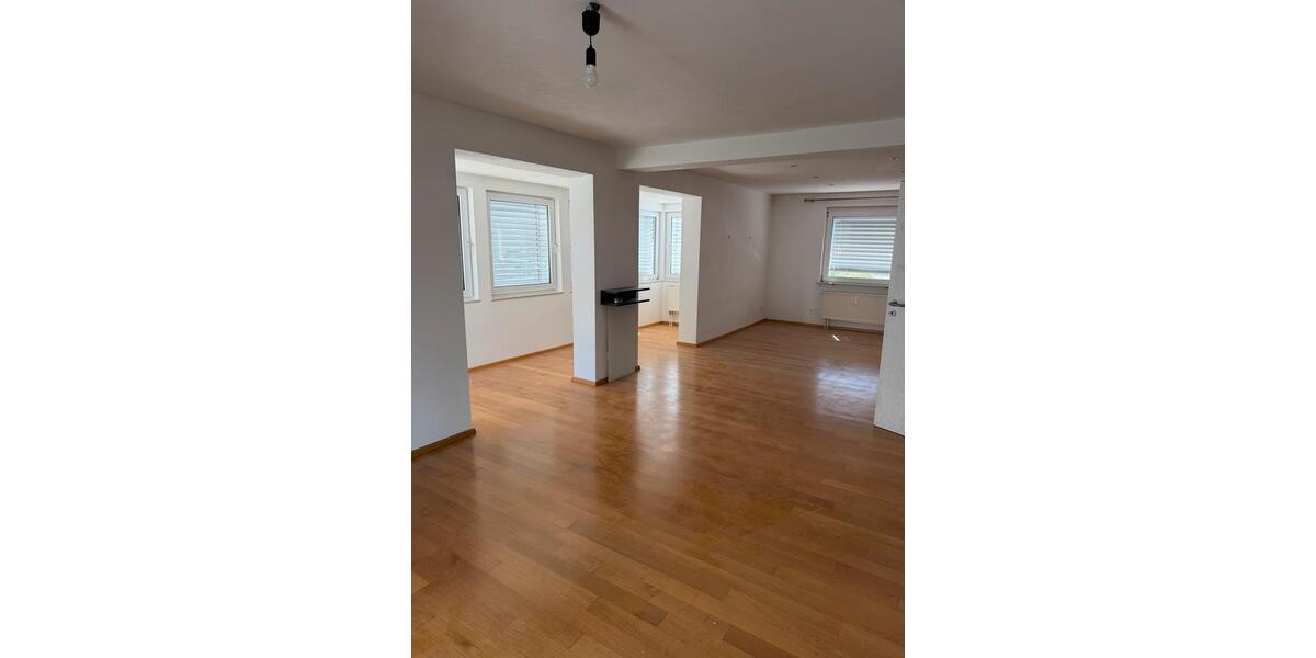 Etagenwohnung Bad Überkingen - 5 Zimmer, 140 m&sup2;, 399.000&euro; | Angebot:26975995
