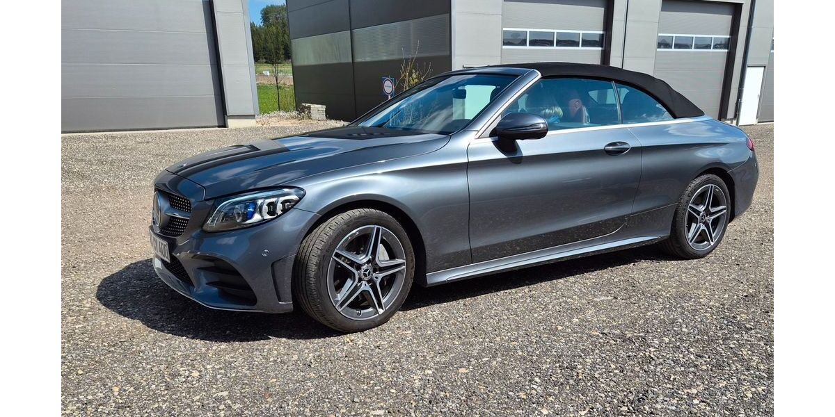 Mercedes-Benz C 400 59.000 km 32.900 &euro; Neuffen 72639
