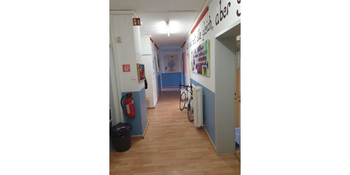 Etagenwohnung Göppingen - 5 Zimmer, 150 m&sup2;, 950&euro; | Angebot:25162221