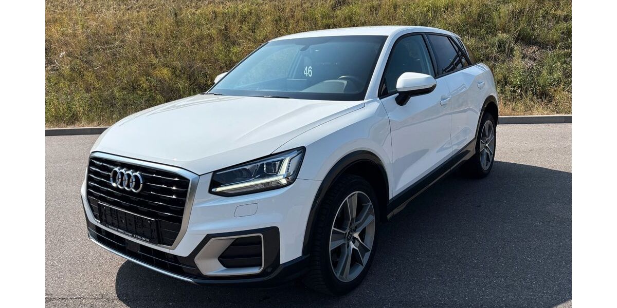 Audi Q2 210.000 km 13.400 &euro; Essingen­­­ 73457