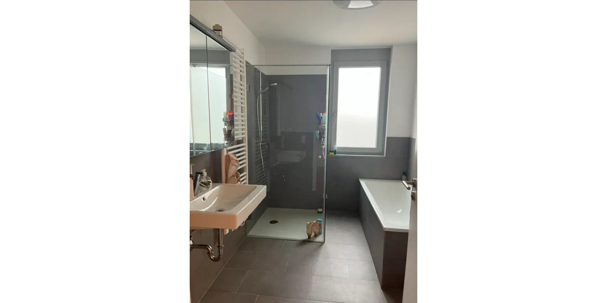 Etagenwohnung Schwäbisch Gmünd Bargau - 3 Zimmer, 102 m&sup2;, 1.300&euro; | Angebot:25721443