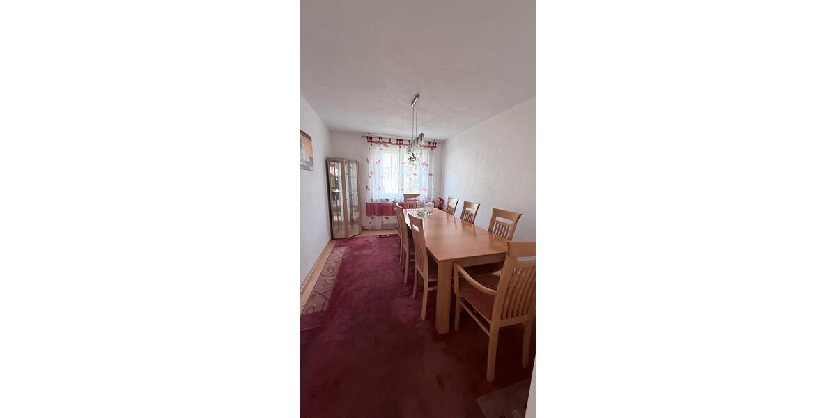 Erdgeschoßwohnung Göppingen - 4 Zimmer, 89 m&sup2;, 299.000&euro; | Angebot:26321127