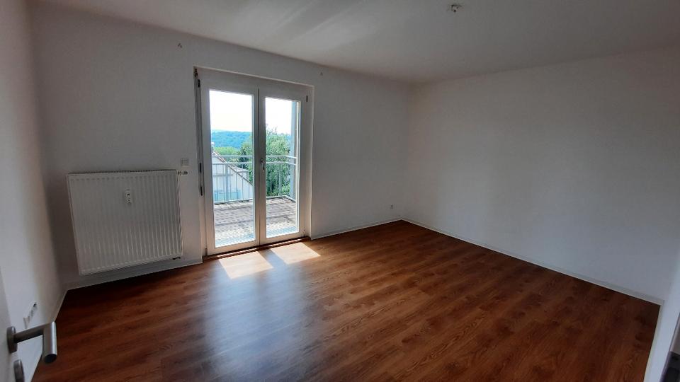 Etagenwohnung Esslingen am Neckar Hegensberg - 2 Zimmer, 54 m&sup2;, 535&euro; | Angebot:25960096