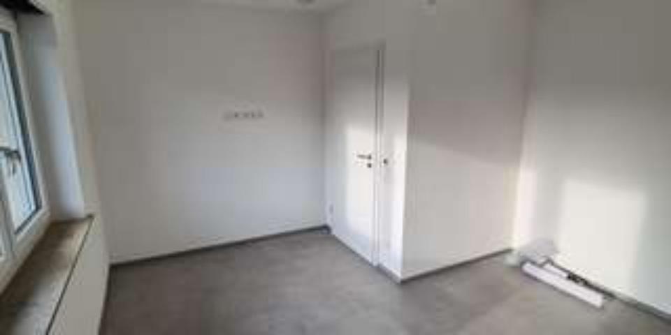 Etagenwohnung Grabenstetten - 4 Zimmer, 136 m&sup2;, 1.580&euro; | Angebot:25334960