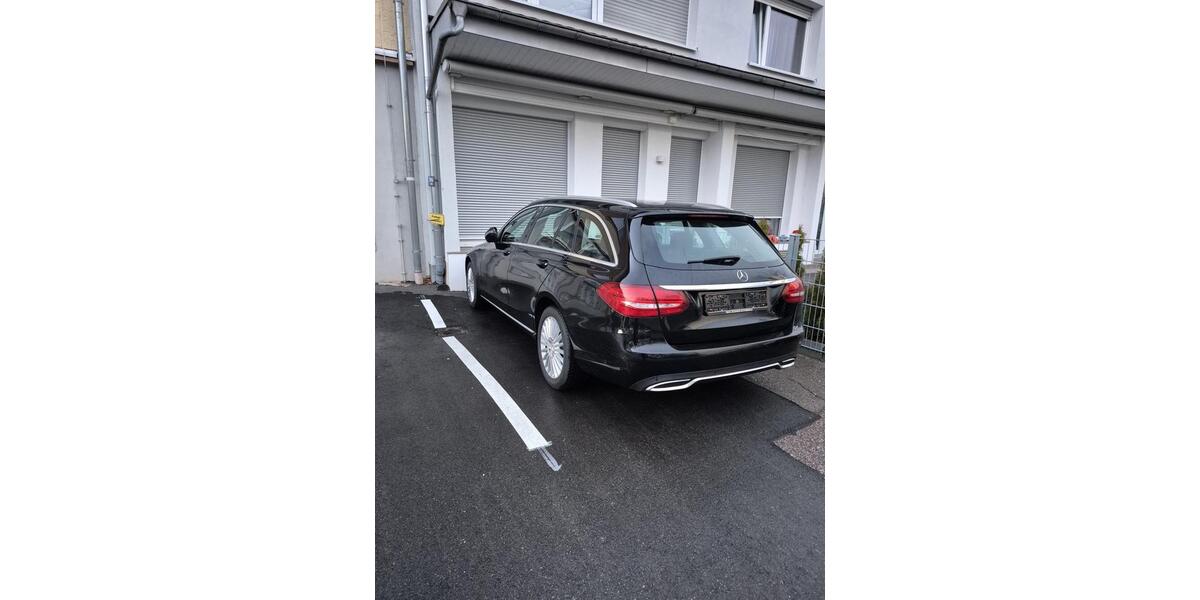 Erdgeschoßwohnung Göppingen Bruckwasen - 5 Zimmer, 134 m&sup2;, 370.000&euro; | Angebot:25843705