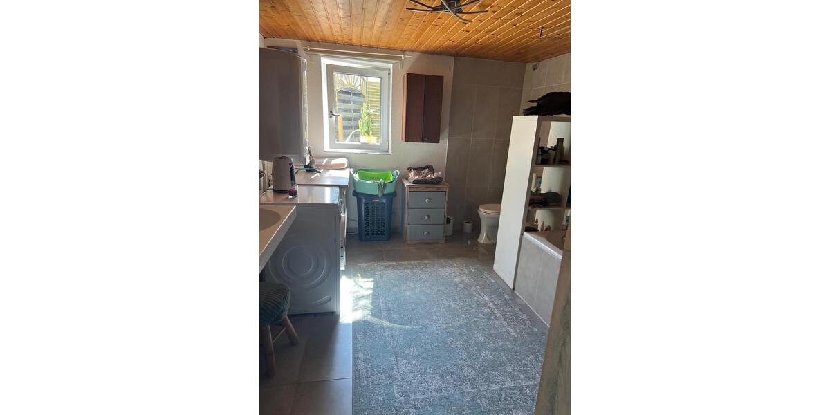 Etagenwohnung Laichingen - 4 Zimmer, 80 m&sup2;, 500&euro; | Angebot:25842337