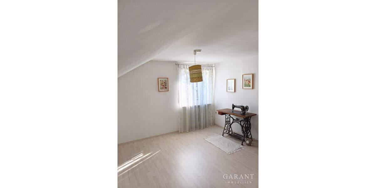 Einfamilienhaus Schwäbisch Gmünd Rechberg - 8 Zimmer, 176 m&sup2;, 429.000&euro; | Angebot:25822697