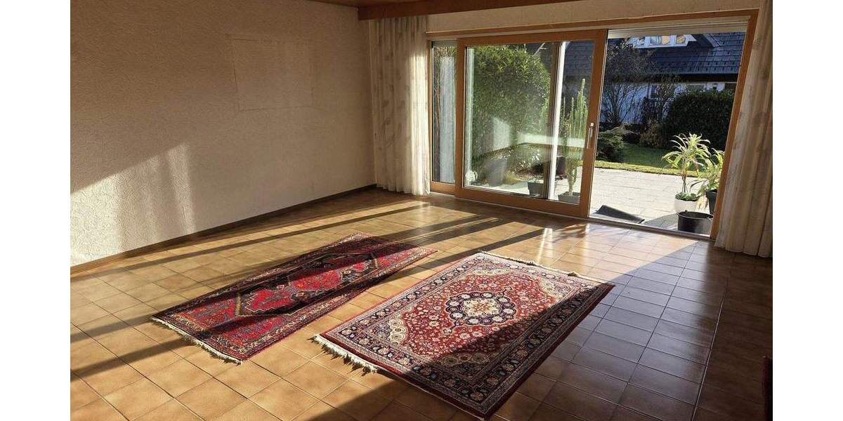 Mehrfamilienhaus, Wohnhaus Böbingen - 6 Zimmer, 209 m&sup2;, 659.000&euro; | Angebot:25853975