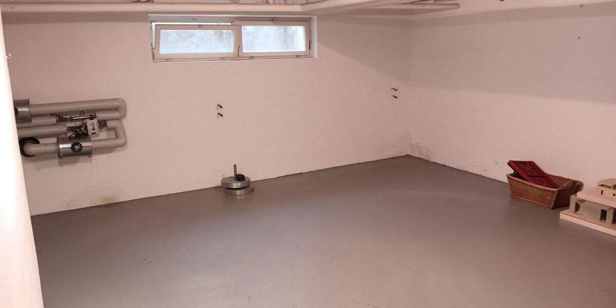 Mehrfamilienhaus, Wohnhaus Ursenwang Ursenwang - 9 Zimmer, 212 m&sup2;, 529.000&euro; | Angebot:25781544