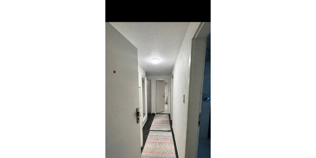 Dachgeschoßwohnung Schorndorf - 3 Zimmer, 61 m&sup2;, 219.000&euro; | Angebot:25355005