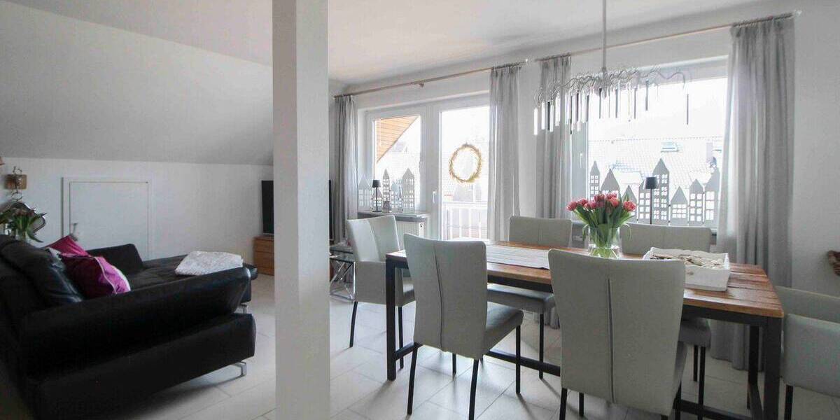 Mehrfamilienhaus, Wohnhaus Wolfschlugen - 5 Zimmer, 160 m&sup2;, 779.000&euro; | Angebot:25984991