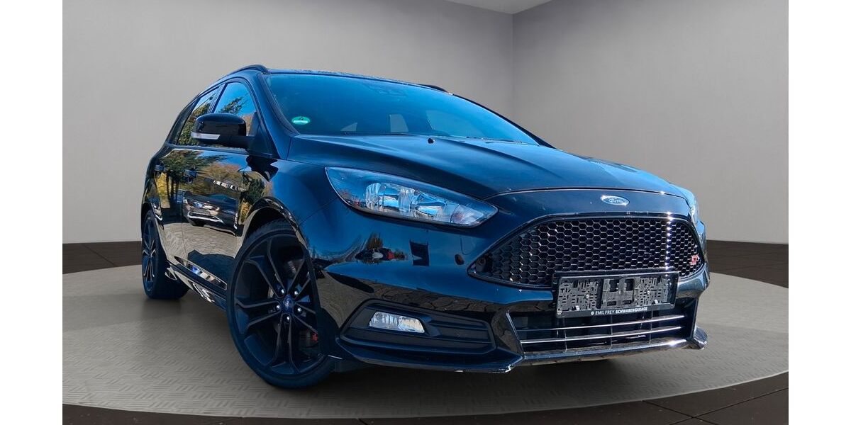 Ford Focus 150.000 km 11.293 &euro; Eislingen 73054