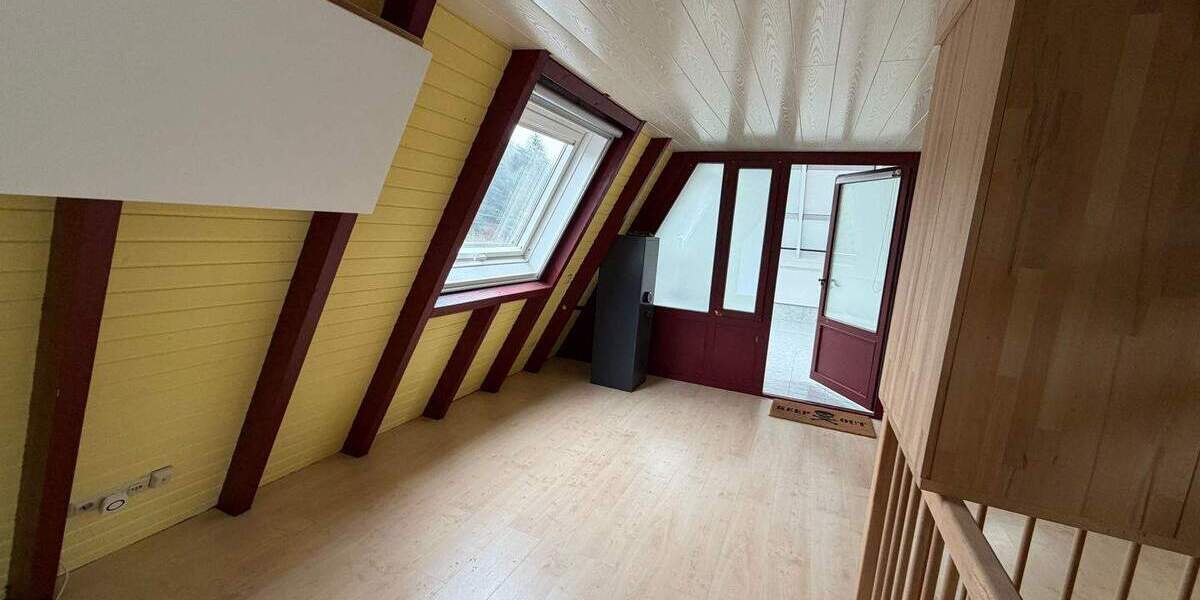 Mehrfamilienhaus, Wohnhaus Spraitbach - 6 Zimmer, 125 m&sup2;, 198.000&euro; | Angebot:25812003