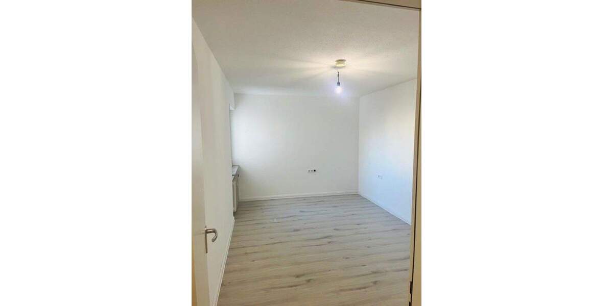 Etagenwohnung Laichingen - 3 Zimmer, 108 m&sup2;, 300.000&euro; | Angebot:25735202