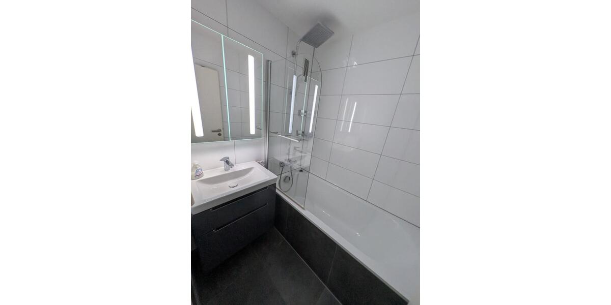 Erdgeschoßwohnung Schwäbisch Gmünd - 3 Zimmer, 72 m&sup2;, 1.100&euro; | Angebot:25853871