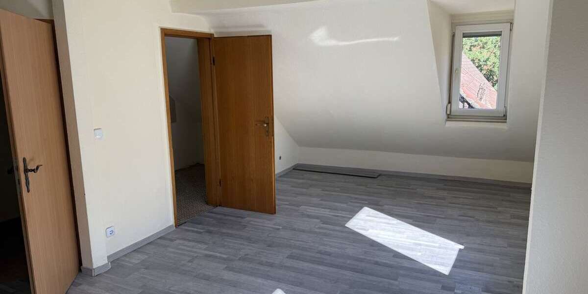 Etagenwohnung Geislingen - 1 Zimmer, 33 m&sup2;, 350&euro; | Angebot:27083229