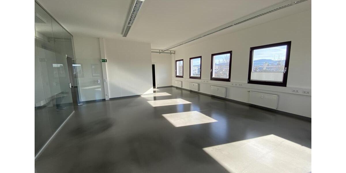 Gewerbeobjekt Göppingen Bruckwasen - 4.675&euro; | Angebot:25671966