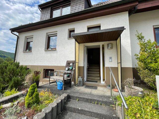 Mehrfamilienhaus, Wohnhaus Lenningen Unterlenningen - 6 Zimmer, 160 m&sup2;, 599.000&euro; | Angebot:25741058