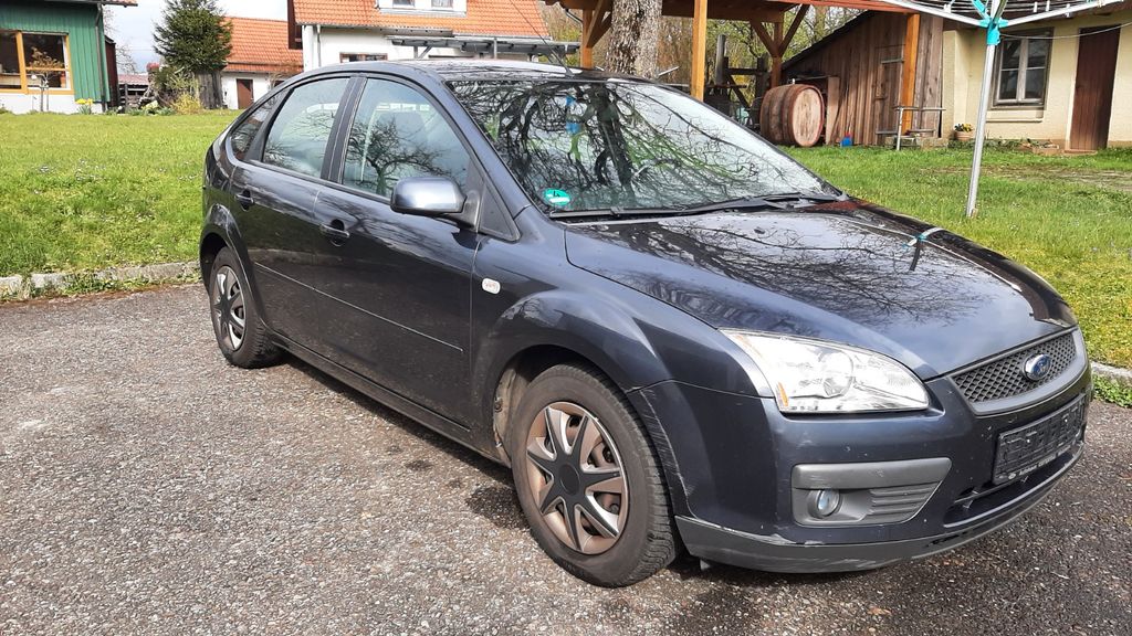 Ford Focus 140.000 km 1.600 &euro; Welzheim 73642