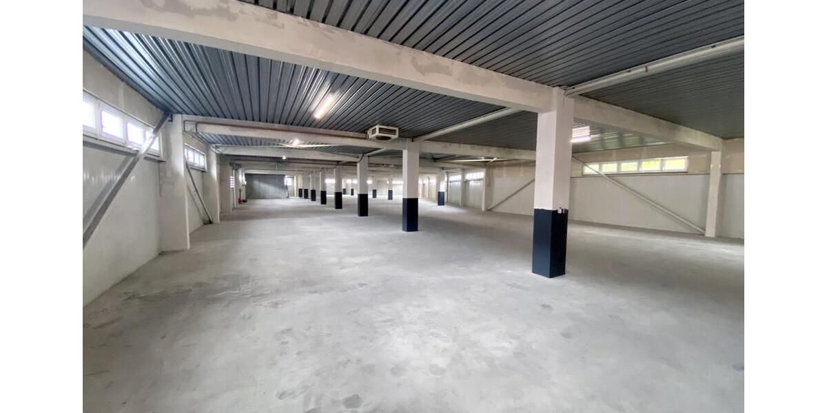 Gewerbeobjekt Göppingen Bruckwasen - 4.257&euro; | Angebot:23288296