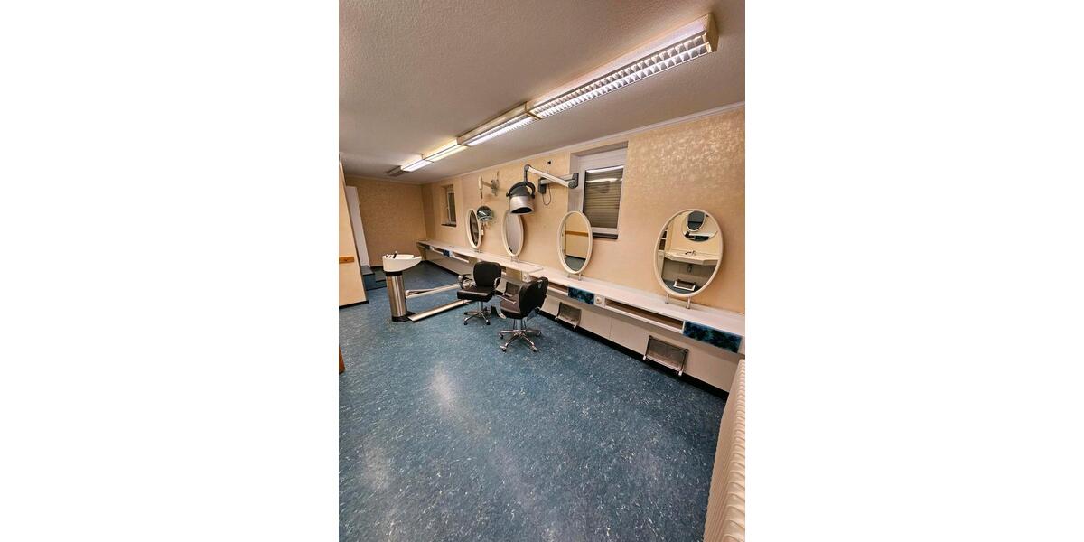 Gewerbeobjekt Weinstadt - 1.000&euro; | Angebot:25905991