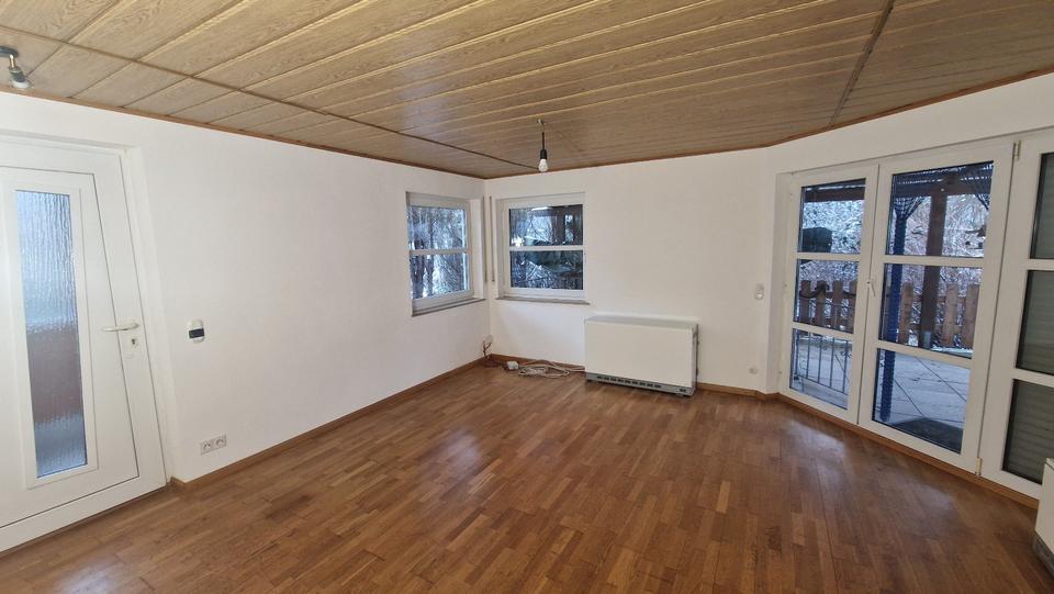 Einfamilienhaus Spraitbach - 6 Zimmer, 125 m&sup2;, 175.000&euro; | Angebot:24422573