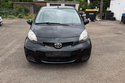 Toyota Aygo (X) 116.969 km 3.000 &euro; Kirchheim unter Teck 73230