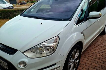 Ford S-Max 195.000 km 7.800 &euro; Erkenbrechtsweiler 73268