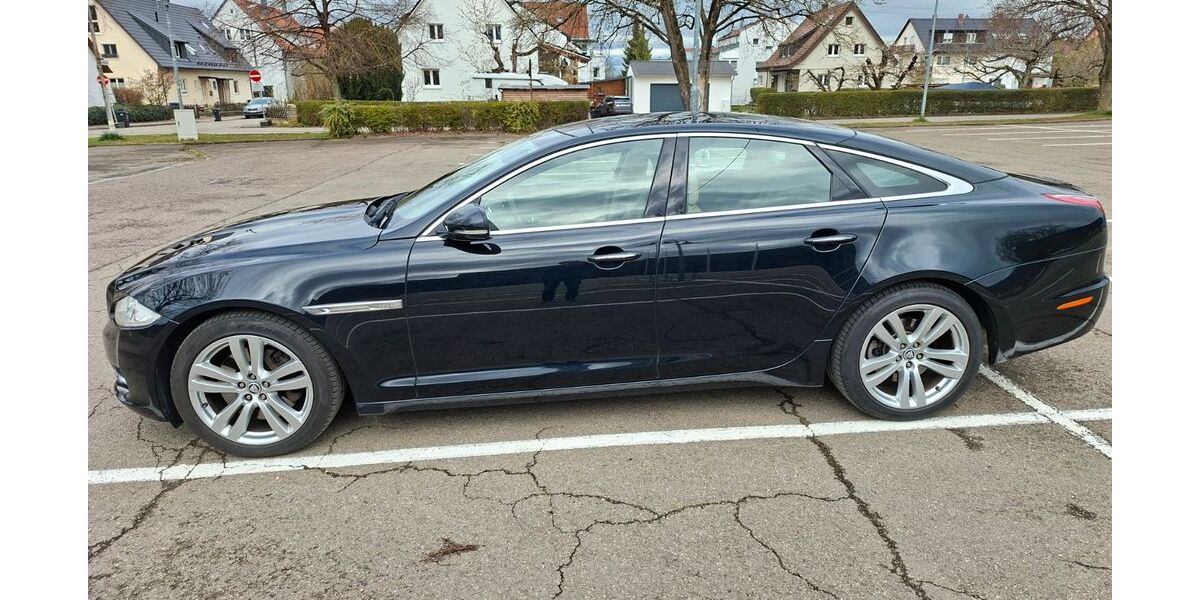 Jaguar XJ 103.460 km 18.900 &euro; Kuchen 73329
