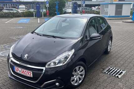 Peugeot 208 78.600 km 6.990 &euro; Göppingen 73037