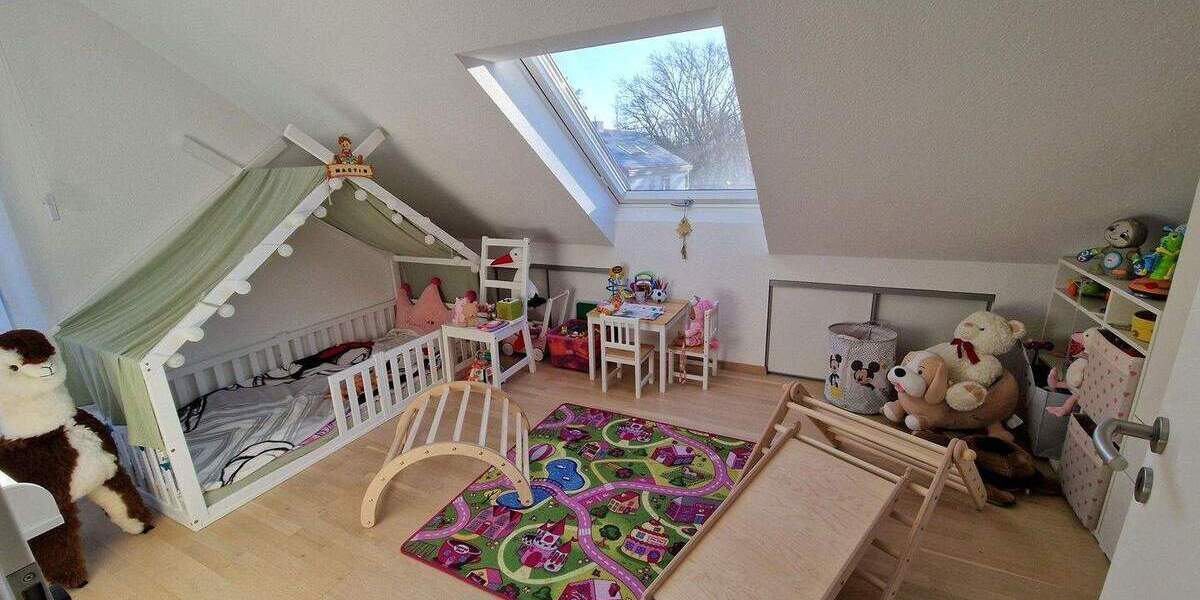 Reihenendhaus Nürtingen Oberensingen - 5 Zimmer, 136 m&sup2;, 639.000&euro; | Angebot:25752893