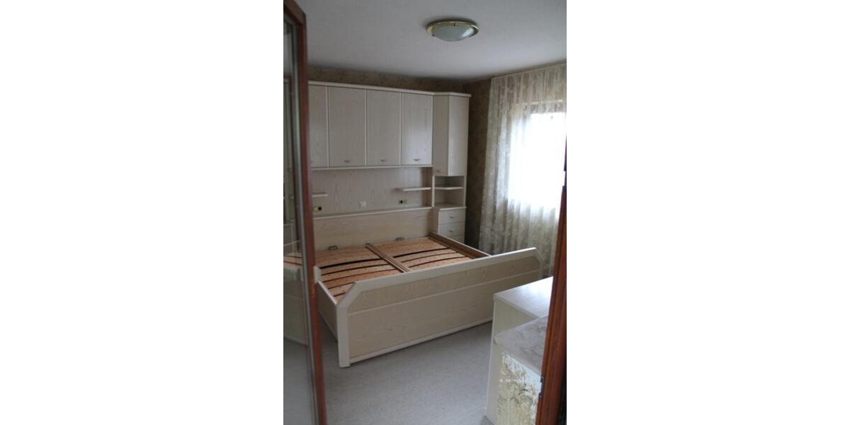 Einfamilienhaus Wiesensteig - 10.5 Zimmer, 180 m&sup2;, 490.000&euro; | Angebot:24638352