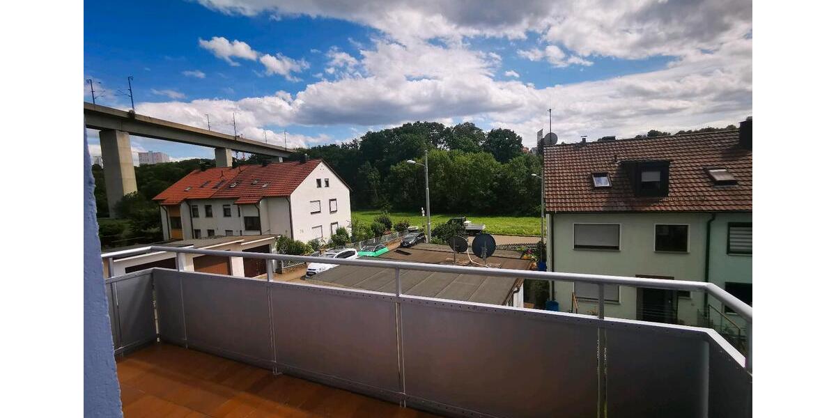 Etagenwohnung Wolfschlugen - 1 Zimmer, 20 m&sup2;, 590&euro; | Angebot:25576425