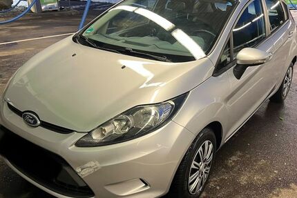 Ford Fiesta 159.700 km 2.999 &euro; Kirchheim unter Teck 73230