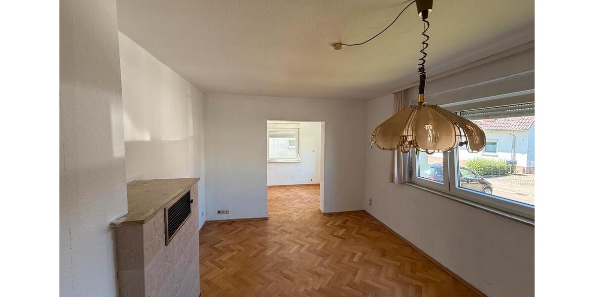 Erdgeschoßwohnung Weilheim an der Teck - 4 Zimmer, 85 m&sup2;, 1.250&euro; | Angebot:25995950