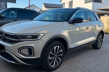 VW T-Roc 25.500 km 25.100 &euro; Nellingen 89191