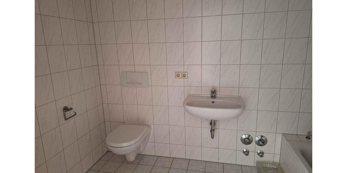 Dachgeschoßwohnung Böhmenkirch - 3 Zimmer, 70 m&sup2;, 600&euro; | Angebot:25941984