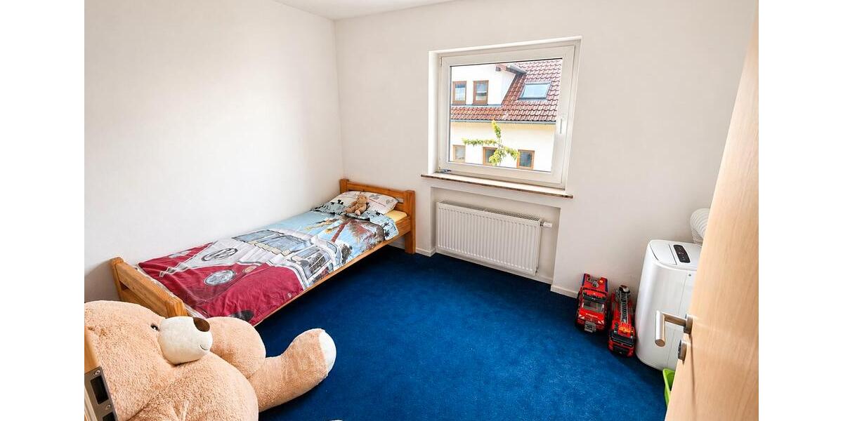 Doppelhaushälfte Gingen an der Fils - 5 Zimmer, 130 m&sup2;, 1.500&euro; | Angebot:26613712
