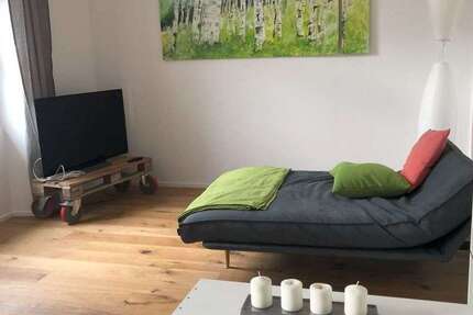 Zimmer Dettingen an der Erms - 2 Zimmer, 1.980&euro; | Angebot:24987391