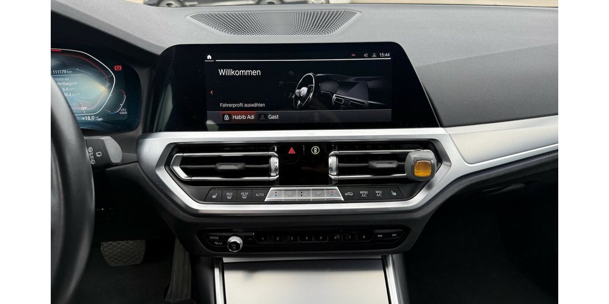 BMW 320D Touring XDrive Sport Line Leder 111.000 km 24.850 &euro; Schorndorf 73614