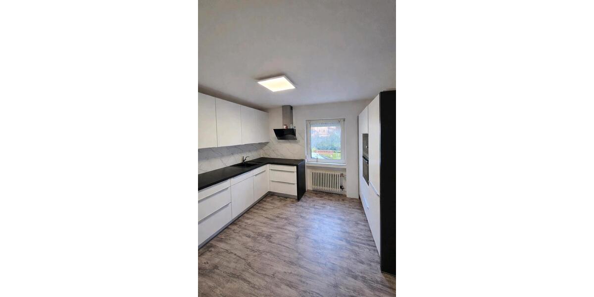 Reihenhaus Schwäbisch Gmünd - 7 Zimmer, 139 m&sup2;, 1.500&euro; | Angebot:26618242