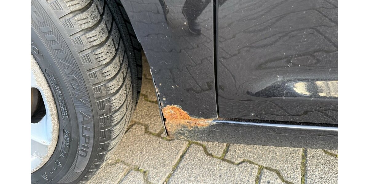 VW Touran 2.0 TDI BM United *Navi,7 Sitzer,18´´Alu* 342.000 km 3.350 &euro; Schorndorf 73614