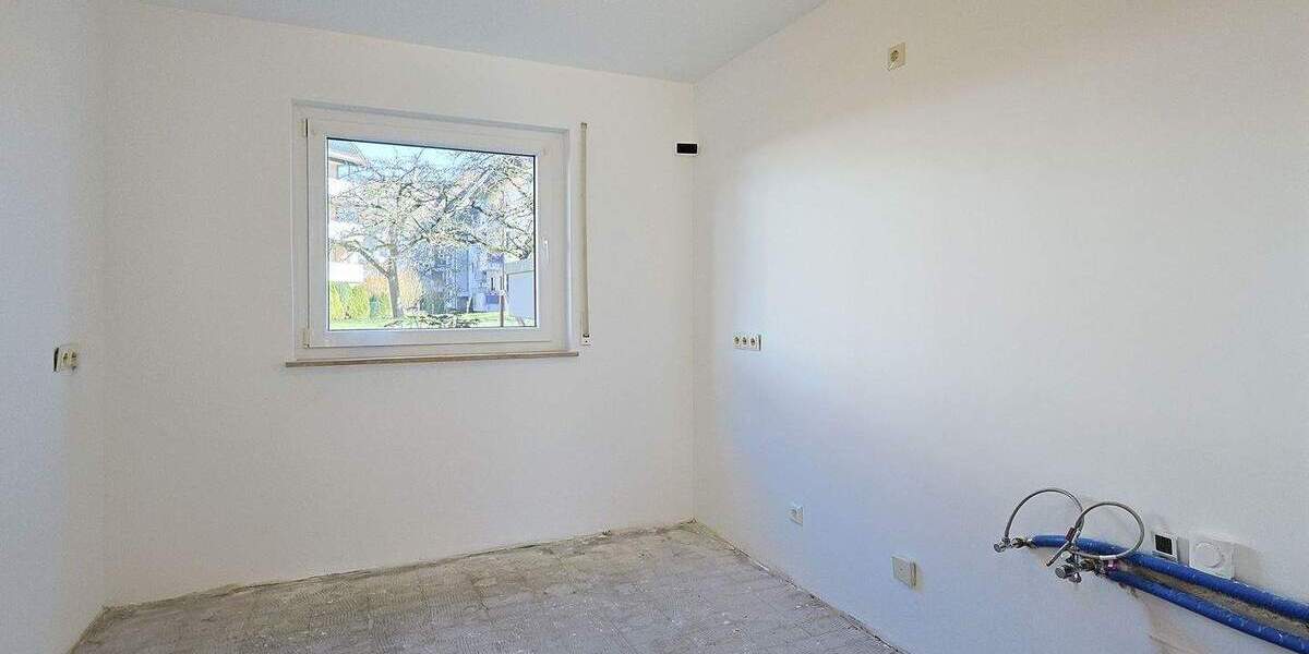 Etagenwohnung Kirchheim unter Teck Kirchheim - 4 Zimmer, 103 m&sup2;, 345.000&euro; | Angebot:25682127