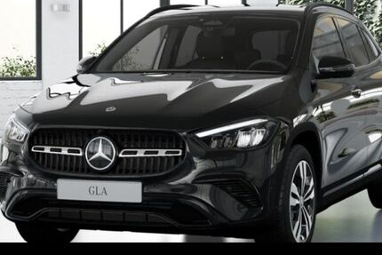 Mercedes-Benz GLA 180 9.900 km 43.490 &euro; Schwäbisch Gmünd 73529