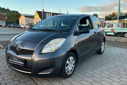 Toyota Yaris 184.000 km 950 &euro; Schorndorf 73614